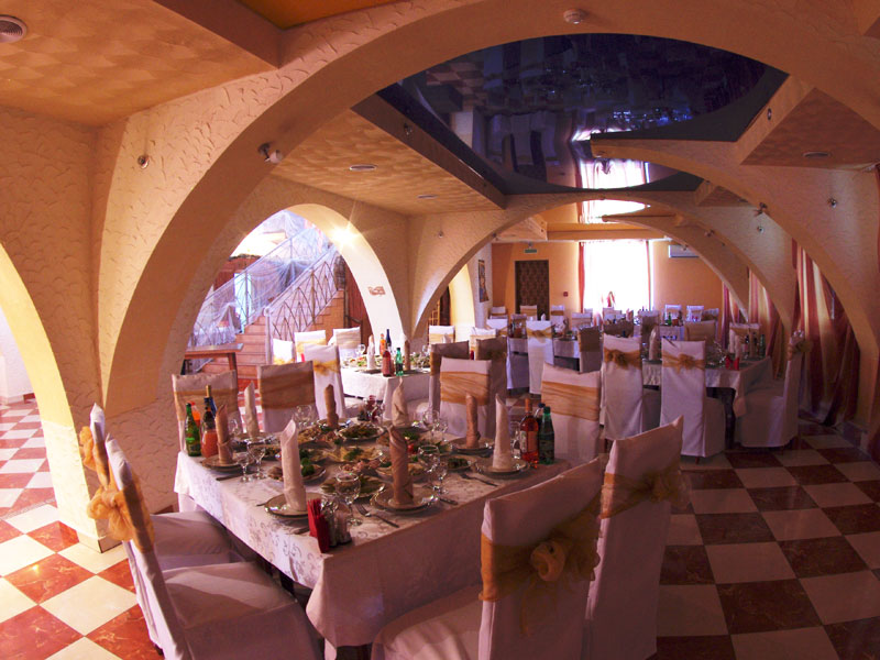 фото помещения для мероприятия Рестораны 1002 ночь  Краснодара