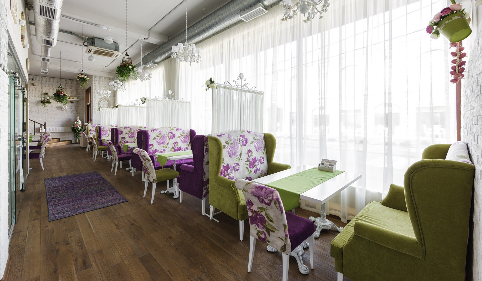 снимок оформления Банкетные залы Ресторан АРТиШОК на 56,8,200 номеров Краснодара