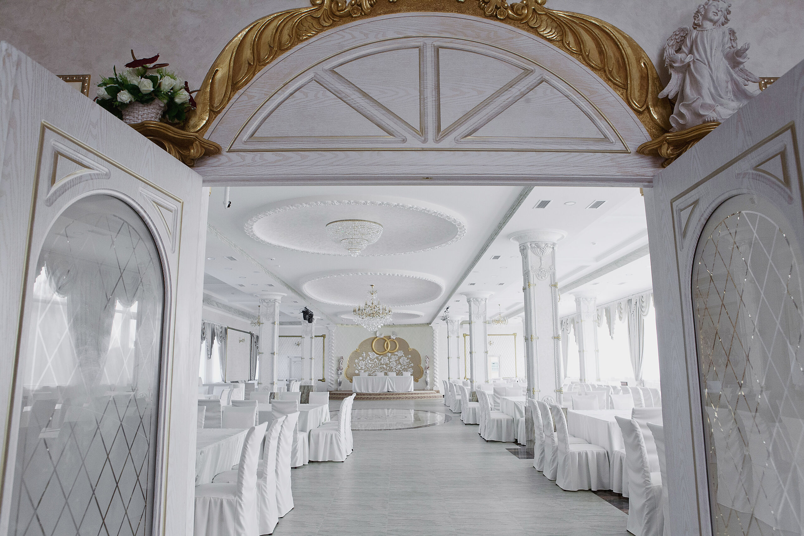 снимок интерьера Банкетные залы Ritsa Hall на 2 мест Краснодара
